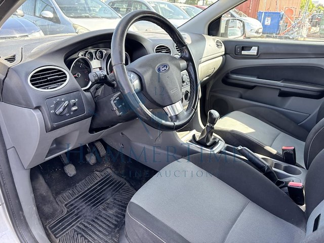 Ford focus sw 1.6 tdci x trend dpf, 2010 - afbeelding 3 van  37
