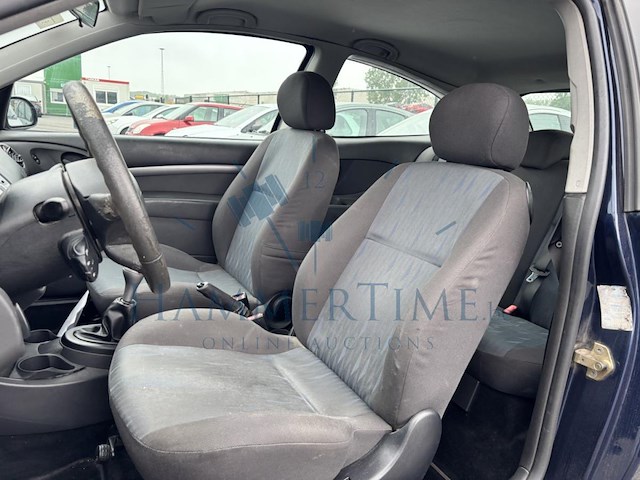 Ford focus sw 1.6i 16v ambiente, 2002 - afbeelding 2 van  35