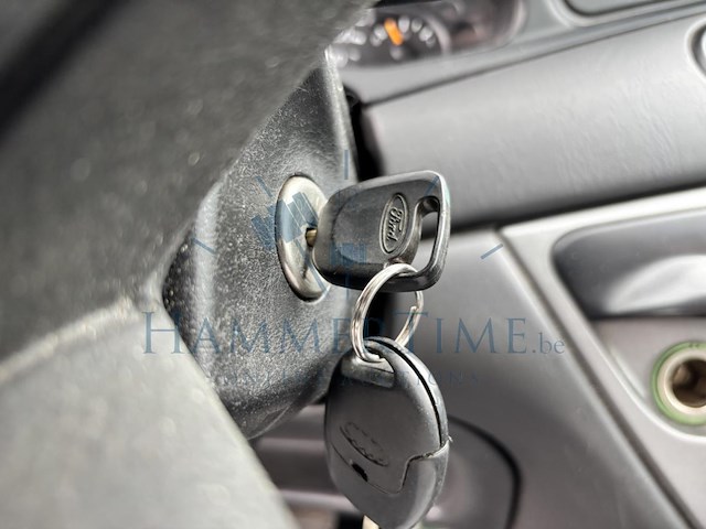 Ford focus sw 1.6i 16v ambiente, 2002 - afbeelding 10 van  35