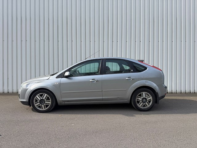 Ford focus - afbeelding 1 van  27