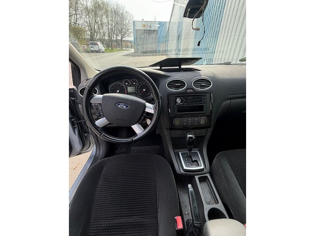 Ford focus - afbeelding 24 van  27