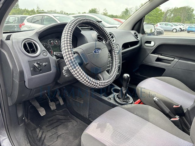 Ford fusion 1.4i ambiente, 2006 - afbeelding 3 van  32