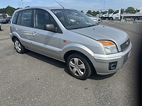 Ford fusion 1.4i trend 80, 2010 - afbeelding 19 van  25