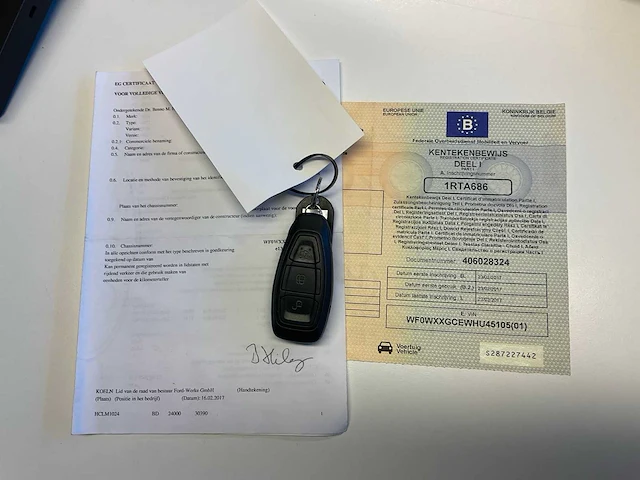 Ford grand c-max personenauto - afbeelding 6 van  14