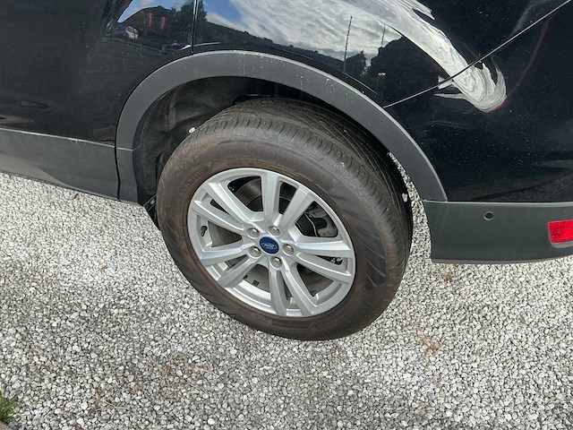 Ford kuga personenauto - afbeelding 8 van  10