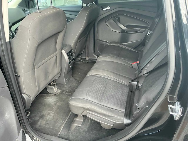 Ford kuga personenauto - afbeelding 9 van  10