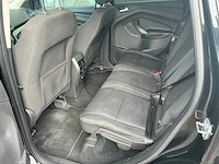 Ford kuga personenauto - afbeelding 9 van  10
