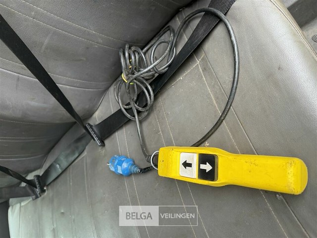 Ford + laadbak - afbeelding 11 van  30