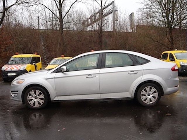 Ford mondeo - wf0exxgbbebp40831 - 2012 - afbeelding 14 van  20