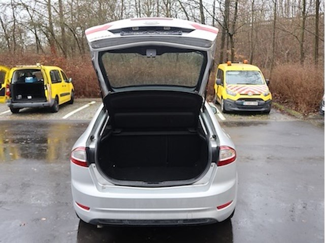 Ford mondeo - wf0exxgbbebp40831 - 2012 - afbeelding 16 van  20