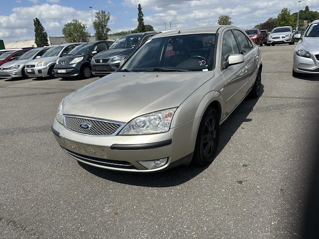 Ford mondeo 5p/d 1.8i 16v ghia,2005 - afbeelding 1 van  31