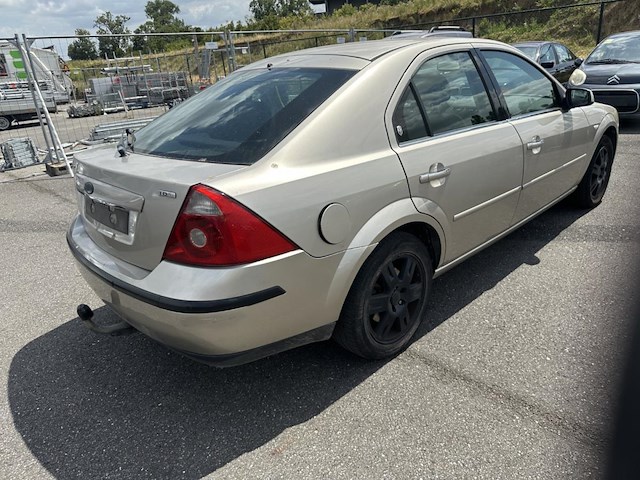 Ford mondeo 5p/d 1.8i 16v ghia,2005 - afbeelding 27 van  31