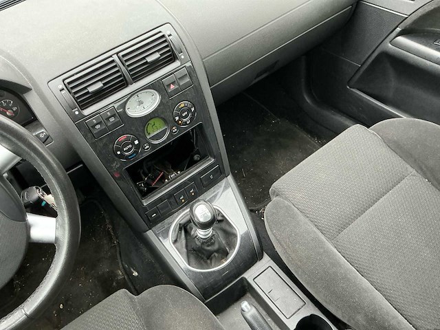 Ford mondeo b5y ghia personenauto - afbeelding 10 van  44