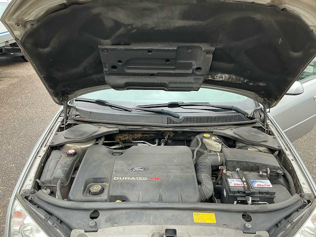 Ford mondeo b5y ghia personenauto - afbeelding 13 van  44