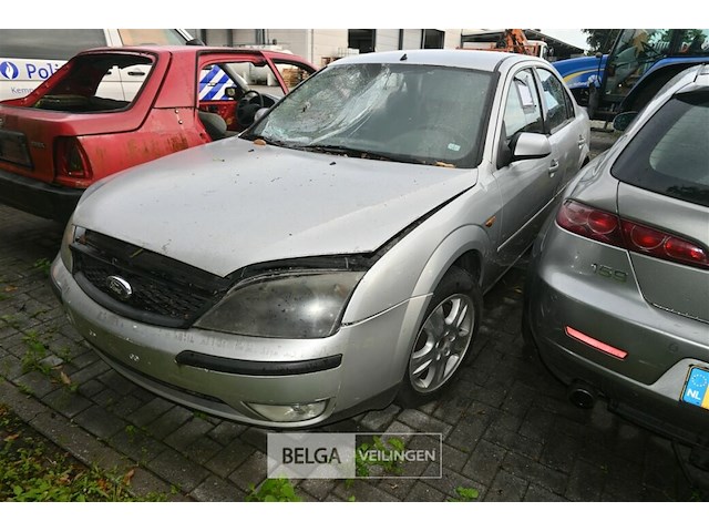 Ford mondeo, enkel voor vergunninghouders en erkende centra voor verschrotting - afbeelding 4 van  10