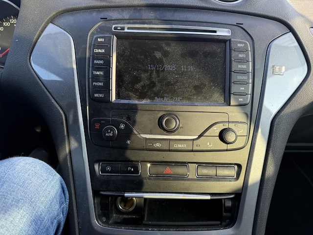 Ford mondeo sw 1.6 tdci econetic trend start/stop, 2012 - afbeelding 2 van  24