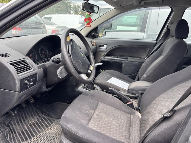 Ford mondeo - afbeelding 7 van  9