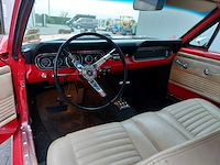 Ford mustang 1966 met doorlopende voorbank - afbeelding 8 van  10