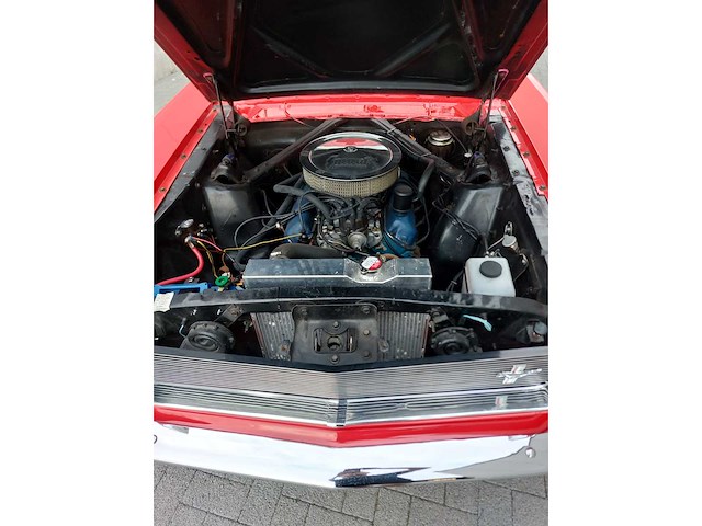 Ford mustang 1966 met doorlopende voorbank - afbeelding 10 van  10