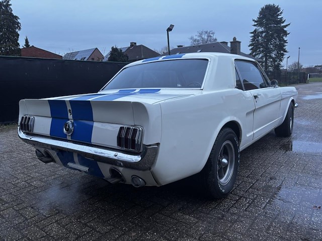 Ford mustang ,1966 - afbeelding 28 van  32