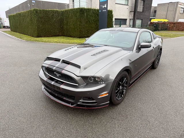 Ford mustang 2013 - afbeelding 32 van  34