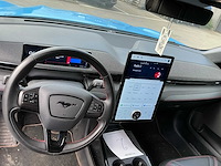 Ford mustang mach-e personenauto - afbeelding 9 van  35
