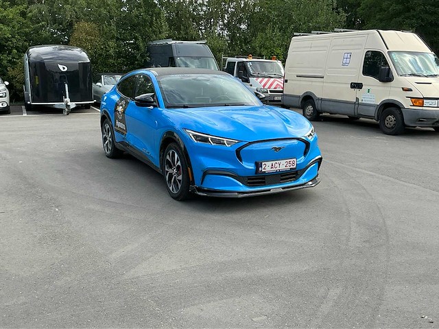 Ford mustang mach-e personenauto - afbeelding 30 van  35