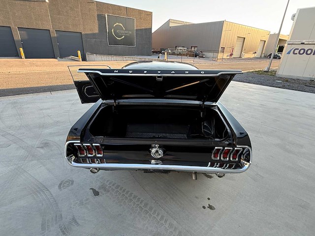 Ford mustang oldtimer - afbeelding 6 van  25
