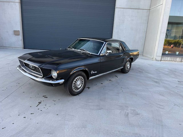 Ford mustang oldtimer - afbeelding 1 van  25