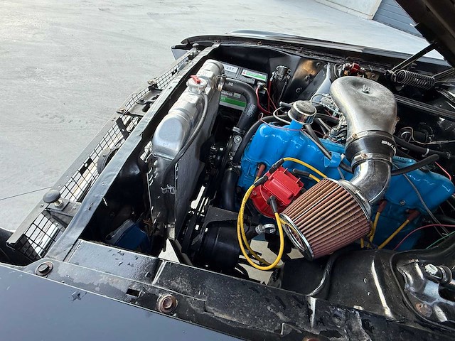 Ford mustang oldtimer - afbeelding 1 van  9