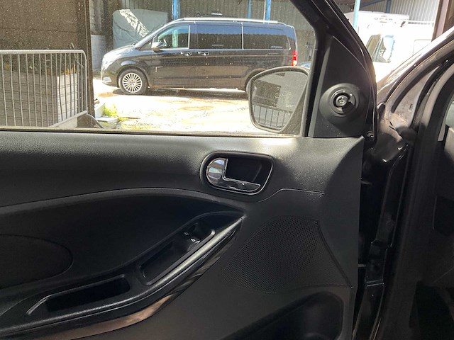 Ford personenauto - afbeelding 9 van  38