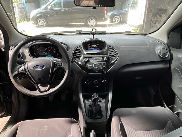 Ford personenauto - afbeelding 17 van  38