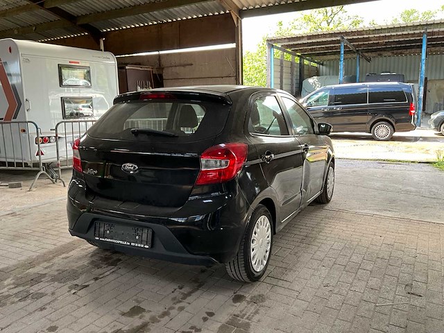 Ford personenauto - afbeelding 34 van  38