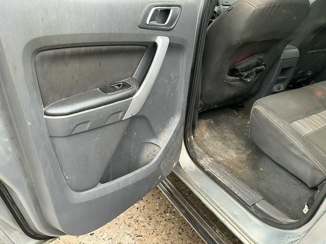 Ford ranger xlt licht vracht bedrijfswagen - afbeelding 13 van  30