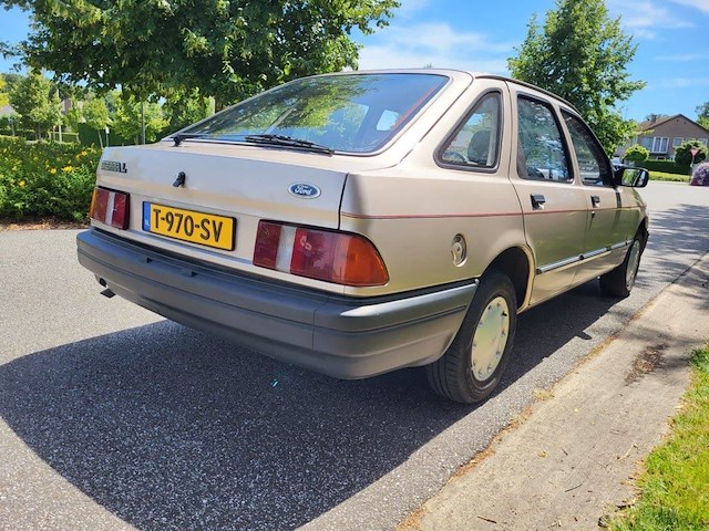 Ford sierra 1,3 - afbeelding 2 van  48