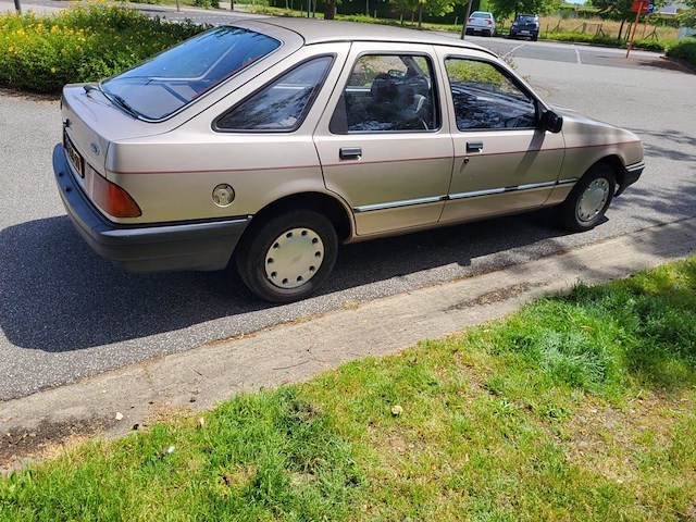 Ford sierra 1,3 - afbeelding 4 van  48