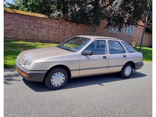 Ford sierra 1,3 - afbeelding 10 van  48