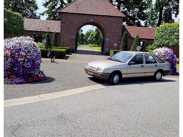Ford sierra 1,3 - afbeelding 11 van  48