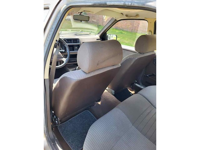 Ford sierra1,3, 1983 - afbeelding 24 van  48