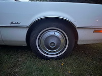 Ford thunderbird oldtimer - afbeelding 9 van  24