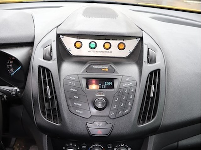 Ford tourneo - wf0txxwpgtgy76967 - 2016 - afbeelding 18 van  18