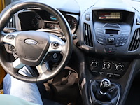 Ford tourneo - wfotxxwpgtfe76241 - 2015 - afbeelding 16 van  17