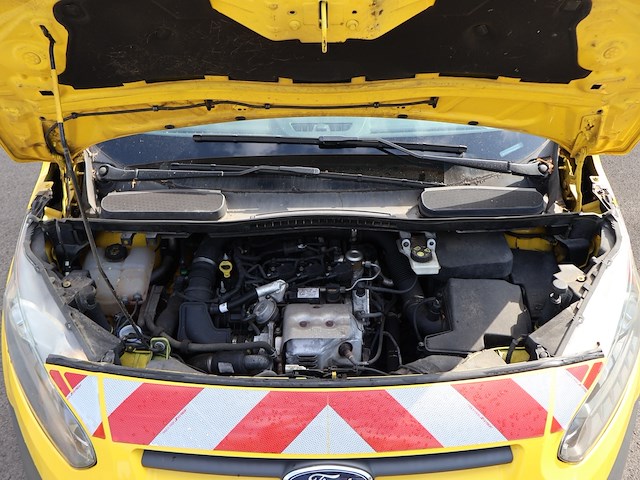 Ford tourneo - wfotxxwpgtga18576 - 2016 - afbeelding 6 van  19