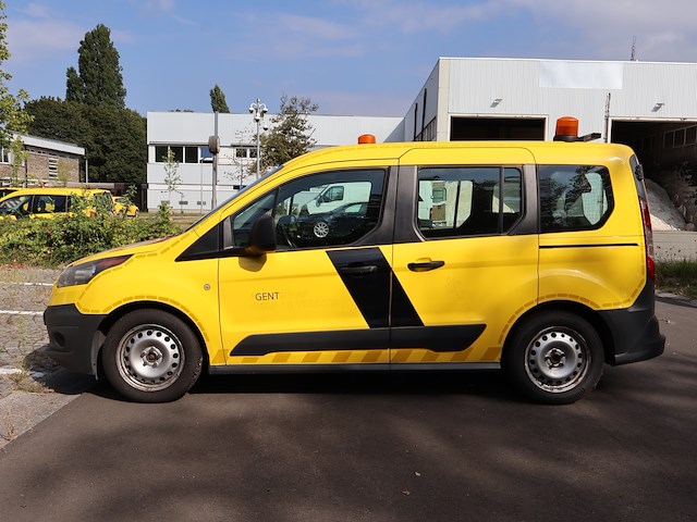 Ford tourneo - wfotxxwpgtga18576 - 2016 - afbeelding 13 van  19