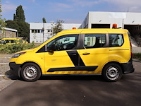 Ford tourneo - wfotxxwpgtga18576 - 2016 - afbeelding 13 van  19