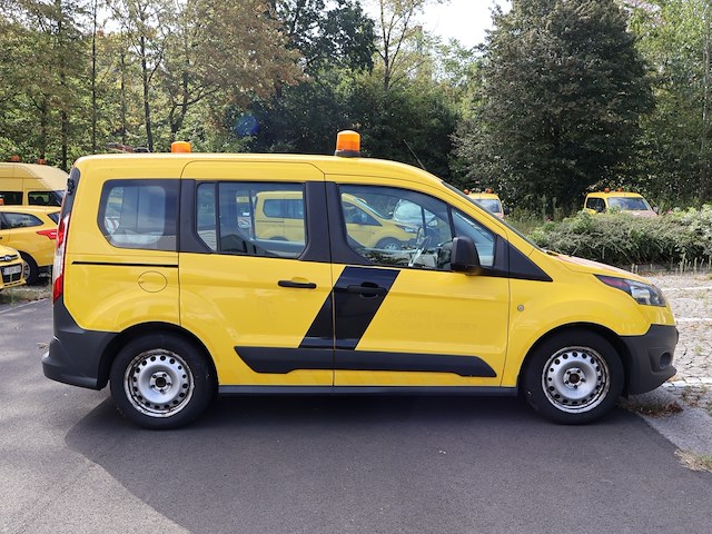 Ford tourneo - wfotxxwpgtga18576 - 2016 - afbeelding 18 van  19