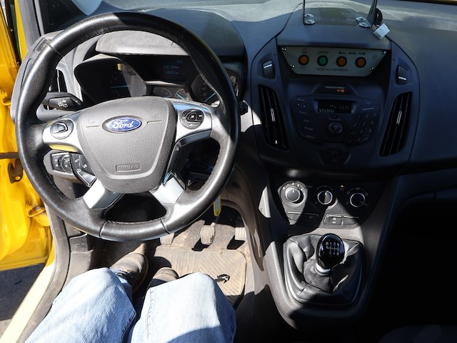 Ford tourneo - wfotxxwpgtgy76961 - 2016 - afbeelding 2 van  20