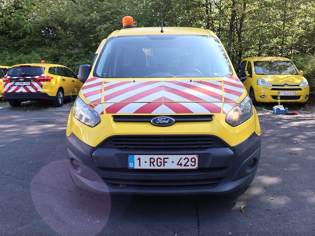 Ford tourneo - wfotxxwpgtgy76962 - 2016 - afbeelding 12 van  21