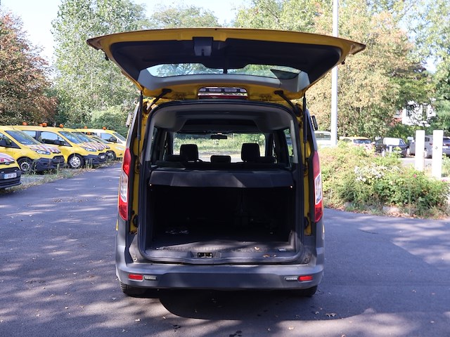 Ford tourneo - wfotxxwpgtgy76962 - 2016 - afbeelding 19 van  21
