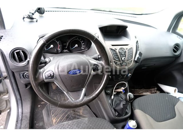 Ford tourneo koeriersauto - afbeelding 51 van  51